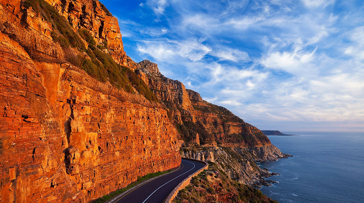 Chapmans Peak - Cape Town Travel - Explorer Safari